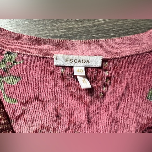 ESCADA Pink Floral Paisley Knit Button Up V - neck Cardigan Sweater. Size EU 40 - Picture 7 of 8
